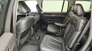 Jeep Grand Cherokee L 2023 4x4 Limited 4 puertas SUV