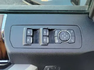 Ford F-150 2019 4x4 Lariat 4dr SuperCrew 5.5 ft. SB
