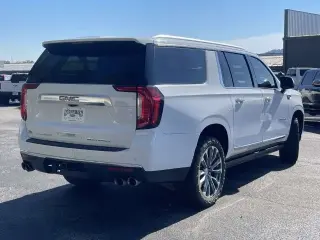 GMC Yukon XL 2022 4x4 Denali 4dr SUV