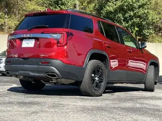 GMC Acadia 2023 4x4 AT4 4dr SUV