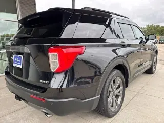 Ford Explorer 2021 AWD XLT 4dr SUV
