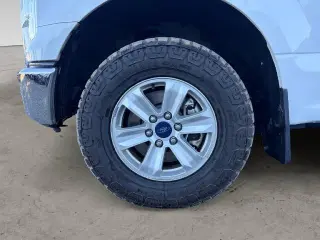 Ford F-150 2017 4x4 XLT 4dr SuperCrew 6.5 ft. SB