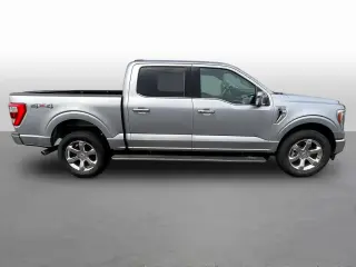 Ford F-150 2023 4x4 Lariat 4dr SuperCrew 6.5 ft. SB