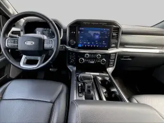 Ford F-150 2023 4x4 Lariat 4dr SuperCrew 6.5 ft. SB