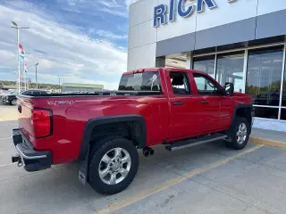 Chevrolet Silverado 2500HD 2016 4x4 Work Truck 4dr Double Cab SB