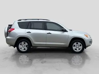 Toyota RAV4 2011 4x4 Base 4dr SUV