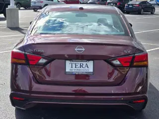 Nissan Altima 2024 2.5 SV 4dr Sedán