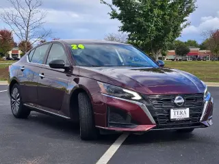 Nissan Altima 2024 2.5 SV 4dr Sedán