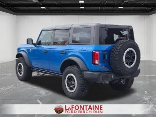 Ford Bronco 2023 4x4 Base Advanced 4dr SUV
