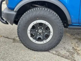 Ford Bronco 2023 4x4 Base Advanced 4dr SUV