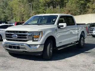 Ford F-150 2022 4x4 Lariat 4dr SuperCrew 5.5 ft. SB