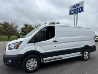 Ford Transit 2025 250 3dr SWB Techo Bajo Furgón de Carga