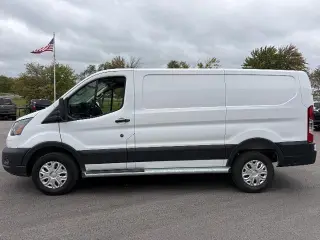 Ford Transit 2025 250 3dr SWB Techo Bajo Furgón de Carga