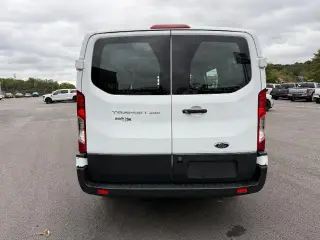 Ford Transit 2025 250 3dr SWB Techo Bajo Furgón de Carga