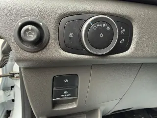 Ford Transit 2025 250 3dr SWB Techo Bajo Furgón de Carga