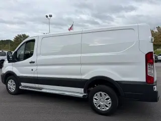 Ford Transit 2025 250 3dr SWB Techo Bajo Furgón de Carga