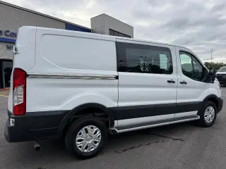 Ford Transit 2025 250 3dr SWB Techo Bajo Furgón de Carga