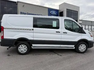 Ford Transit 2025 250 3dr SWB Techo Bajo Furgón de Carga