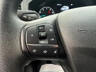 Ford Transit 2025 250 3dr SWB Techo Bajo Furgón de Carga