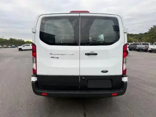 Ford Transit 2025 250 3dr SWB Techo Bajo Furgón de Carga
