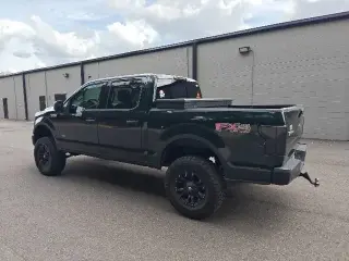 Ford F-150 2016 4x4 XLT 4dr SuperCrew 5.5 ft. SB