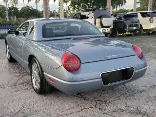 Ford Thunderbird 2005 Deluxe 2desc Convertible
