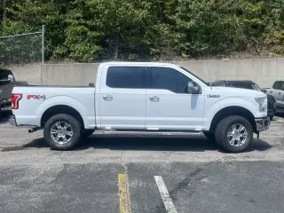 Ford F-150 2017 4x4 XLT 4dr SuperCrew 5.5 ft. SB