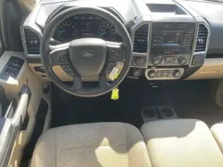 Ford F-150 2016 4x4 XLT 4dr SuperCrew 5.5 ft. SB