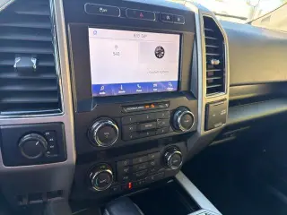 Ford F-150 2020 4x4 Lariat 4dr SuperCrew 5.5 ft. SB