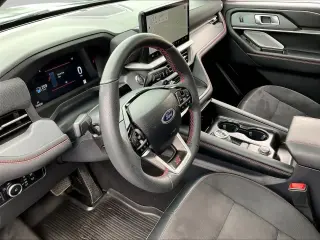 Ford Explorer 2025 AWD ST 4dr SUV