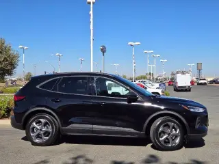 Ford Escape 2025 AWD ST-Line 4dr SUV