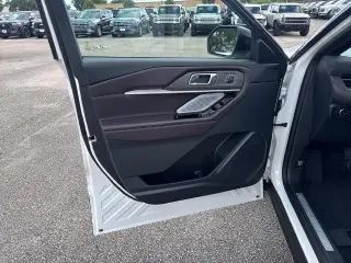 Ford Explorer 2026 Platinum 4dr SUV