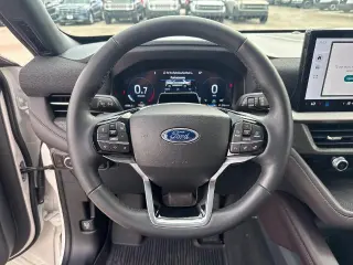 Ford Explorer 2026 Platinum 4dr SUV