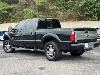 Ford F-250 Super Duty 2015 4x4 Platino 4dr Crew Cab 8 ft. LB Pickup