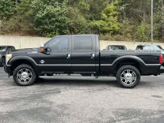 Ford F-250 Super Duty 2015 4x4 Platino 4dr Crew Cab 8 ft. LB Pickup