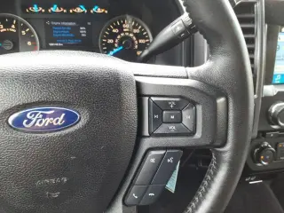 Ford F-150 2017 4x4 XLT 4dr SuperCrew 5.5 ft. SB