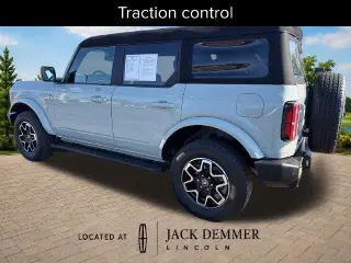 Ford Bronco 2023 4x4 Outer Banks 4dr SUV