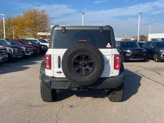 Ford Bronco 2021 4x4 Black Diamond Advanced 4dr SUV