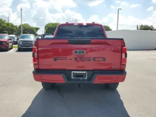 Ford F-150 2022 4x2 XLT 4dr SuperCrew 5.5 ft. SB