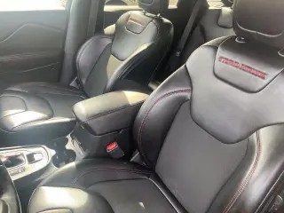 Jeep Cherokee 2020 4x4 Trailhawk 4dr SUV
