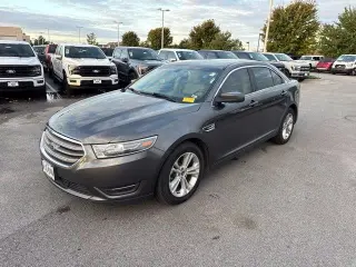 Ford Taurus 2018 SEL 4dr Sedán