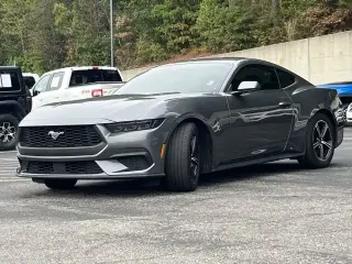 Ford Mustang 2025 EcoBoost 2dr Fastback