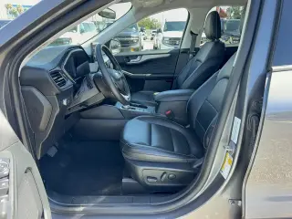 Ford Escape 2021 SEL 4dr SUV
