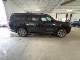 Jeep Wagoneer 2025 4x4 Carbide 4dr SUV