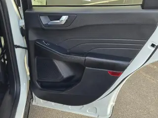 Ford Escape Híbrido Enchufable 2025 PHEV 4dr SUV