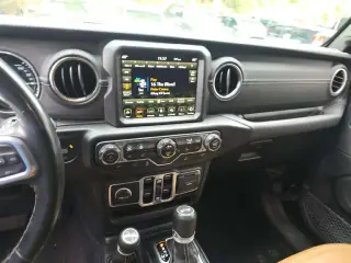 Jeep Wrangler 2023 4x4 Sahara 4xe 4dr SUV