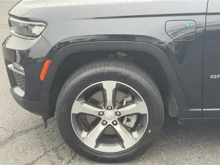 Jeep Grand Cherokee 2023 4x4 30th Anniversary 4xe 4dr SUV