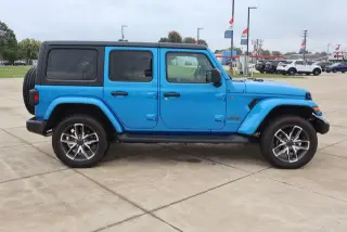 Jeep Wrangler 2024 4x4 Willys 4xe 4dr SUV