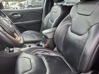 Jeep Cherokee 2015 4x4 Limited 4p SUV
