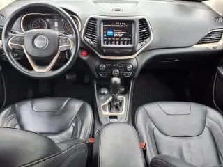Jeep Cherokee 2015 4x4 Limited 4p SUV